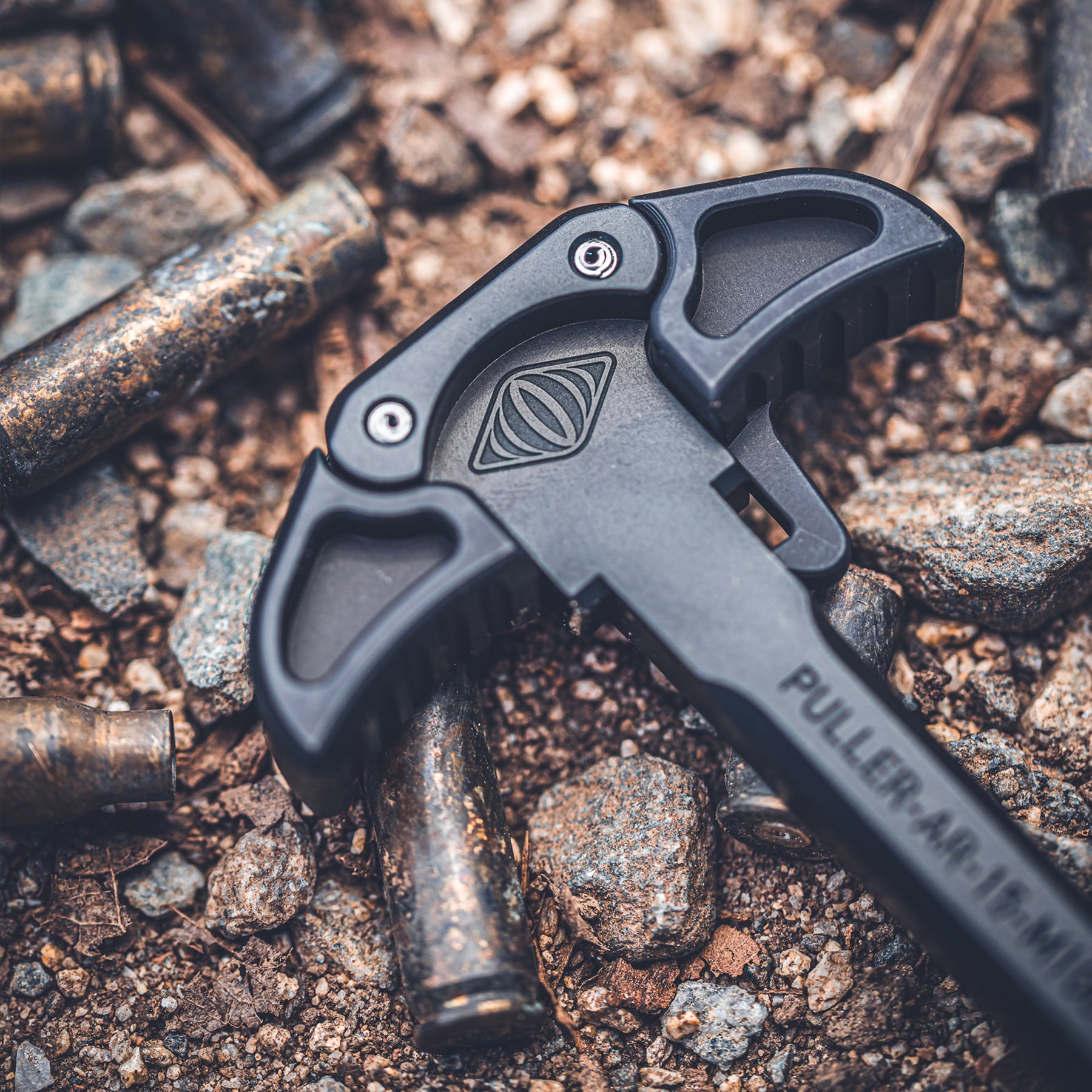 Reptilia PULLER charging handle for AR-15, view 3 of 4