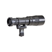 SureFire M340DFT with the ZE68 click tailcap for momentary and constant-on activation